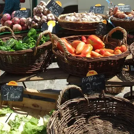 Pyrenees Les Trois Montagnes *